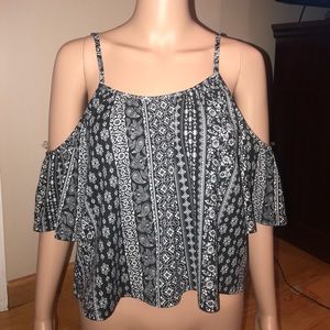 Black and white top!